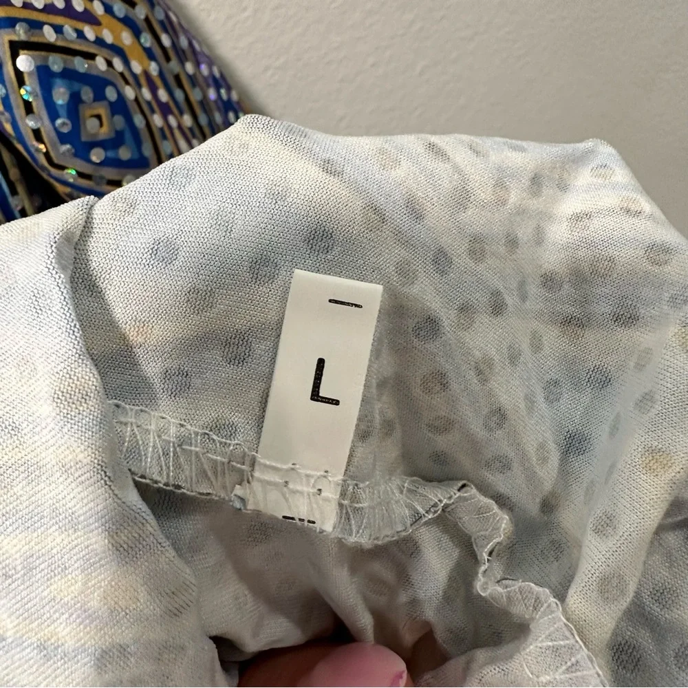 Geometric Patterned Mini Dress - Picture 10 of 10